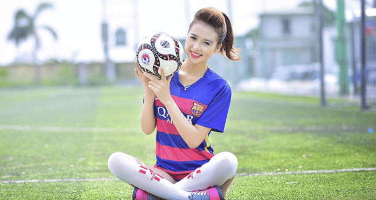 áo đá bóng nữ